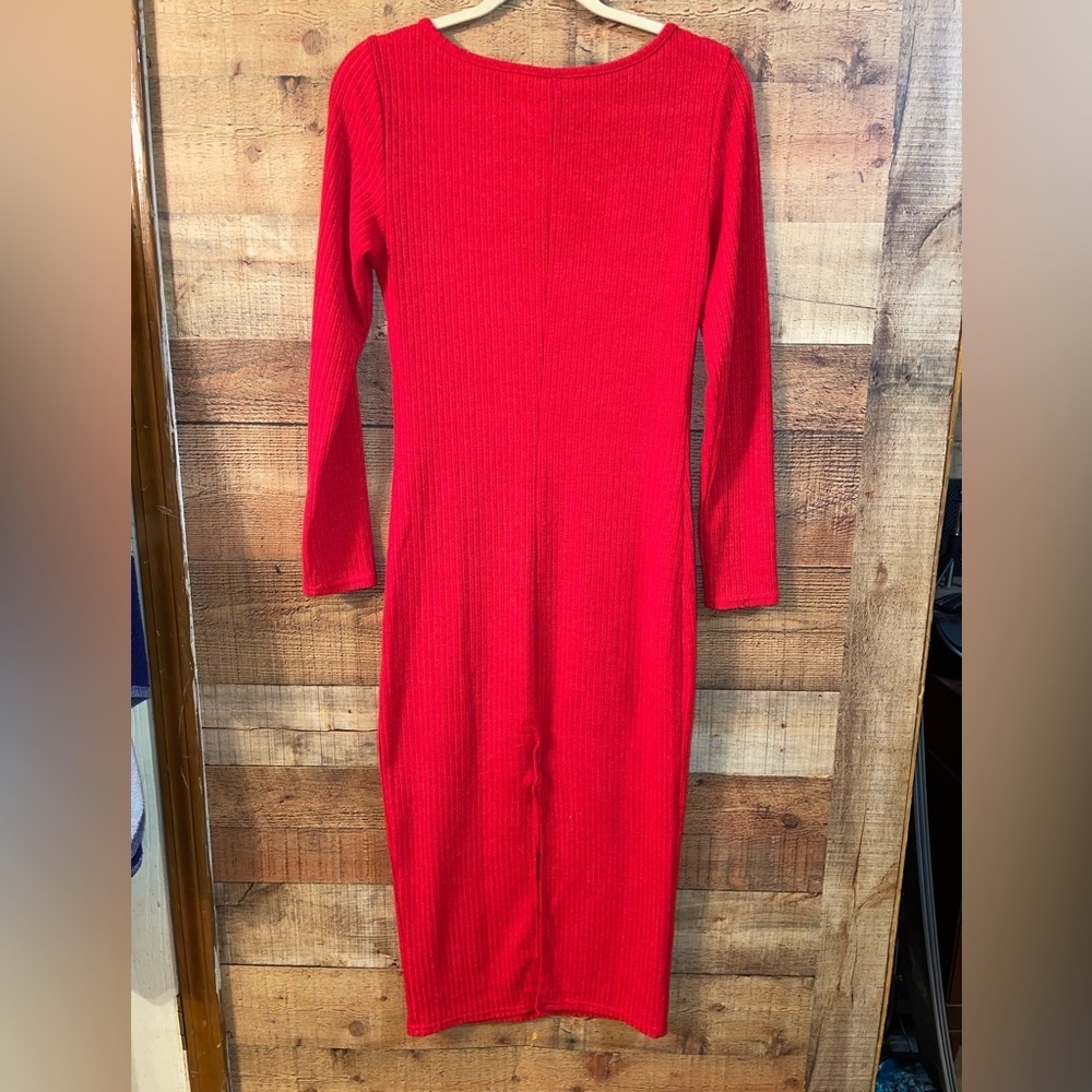 Classic Bombshell Red Ribbed Sweater Dress - Picture 4 of 5